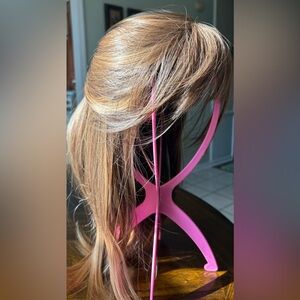 Stylish Medium Brown Wig w/ Caramel Highlights, Synthetic Hair 16"